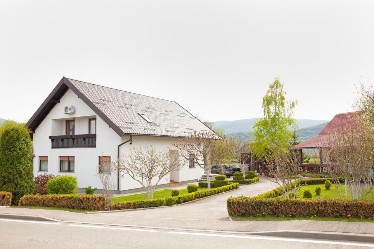 Apartment Lena Gornji Vaganac Zewnętrze zdjęcie