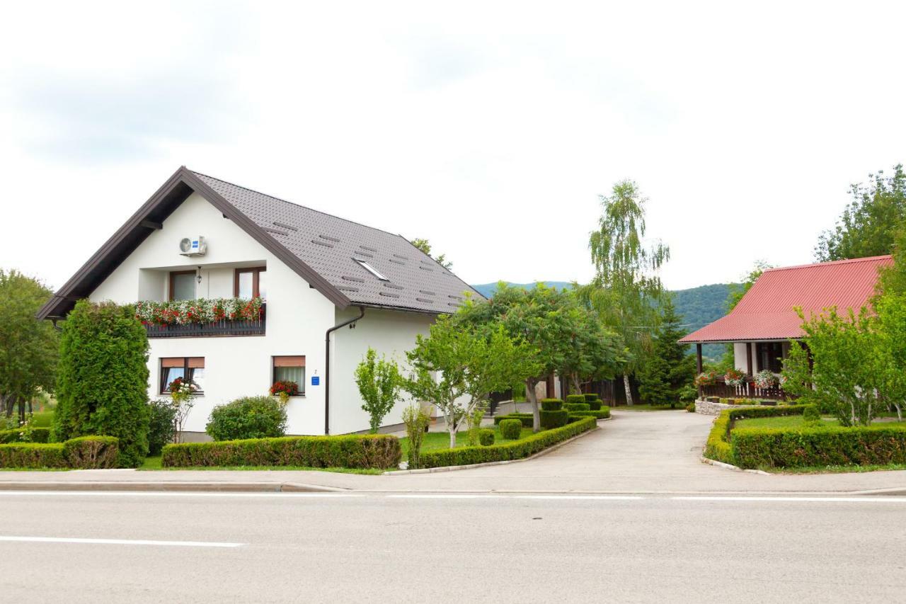 Apartment Lena Gornji Vaganac Zewnętrze zdjęcie